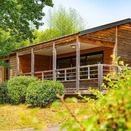 Grand Familial Chalet Figeac