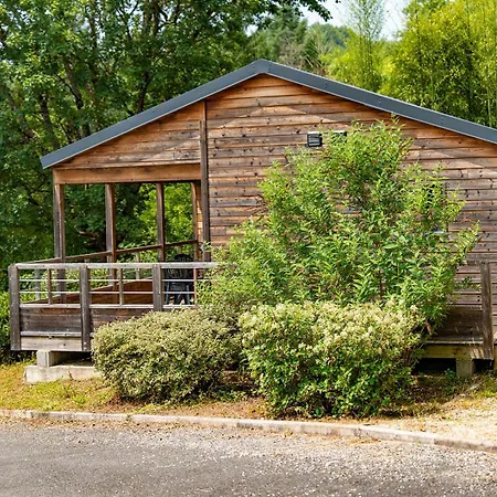 בקתה Grand Familial *